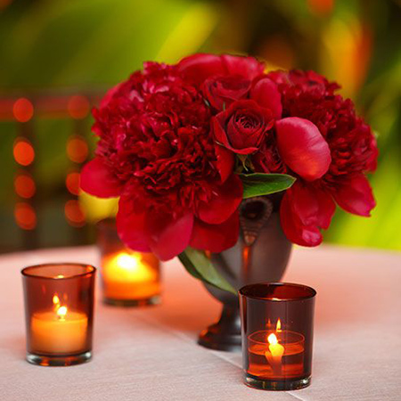 3. Red peonies & roses for cocktail hour. (via Colin Cowie Weddings)
