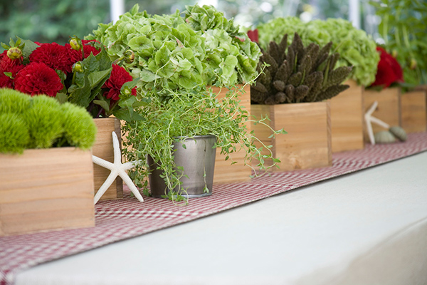 A thyme and floral centerpiece.