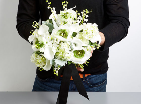 white wedding floral bouquet